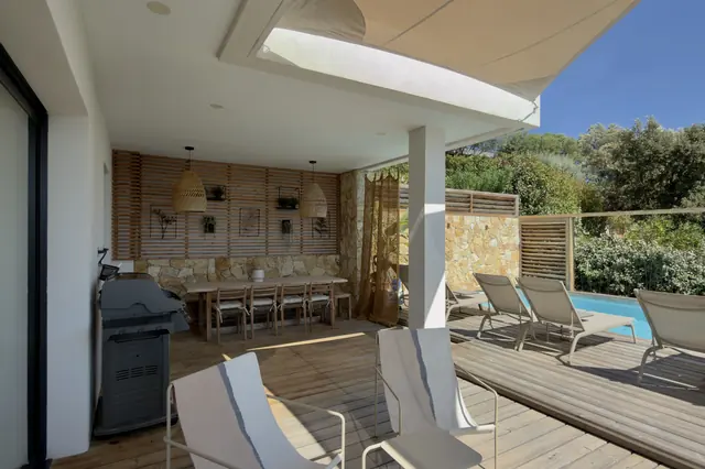 Villa Lalie, overlooking the Gulf of Valinco
